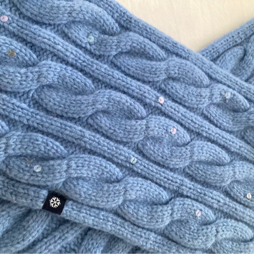 GAP SCARF - Picture 3 of 9